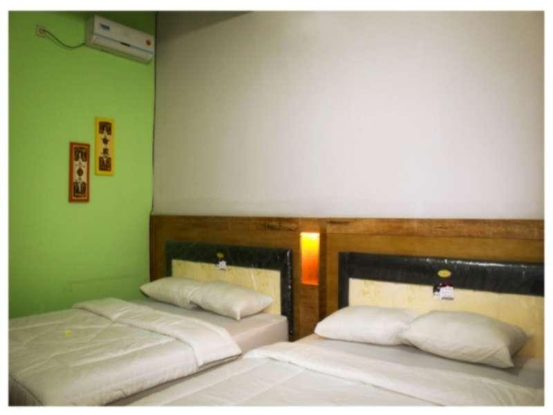 Seruni Guest House Denpasar Zewnętrze zdjęcie
