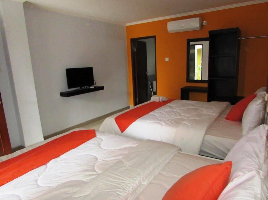 Seruni Guest House Denpasar Zewnętrze zdjęcie