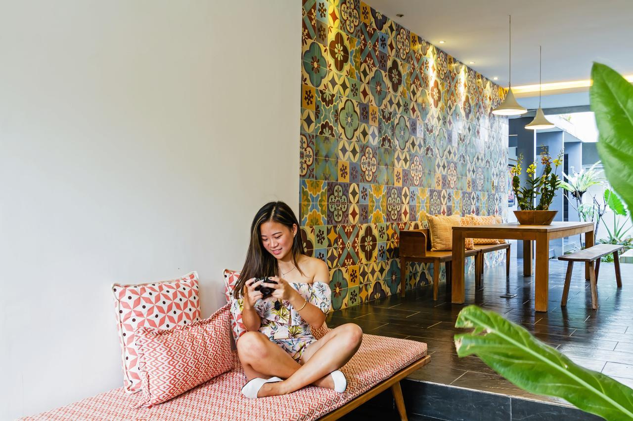 Seruni Guest House Denpasar Zewnętrze zdjęcie