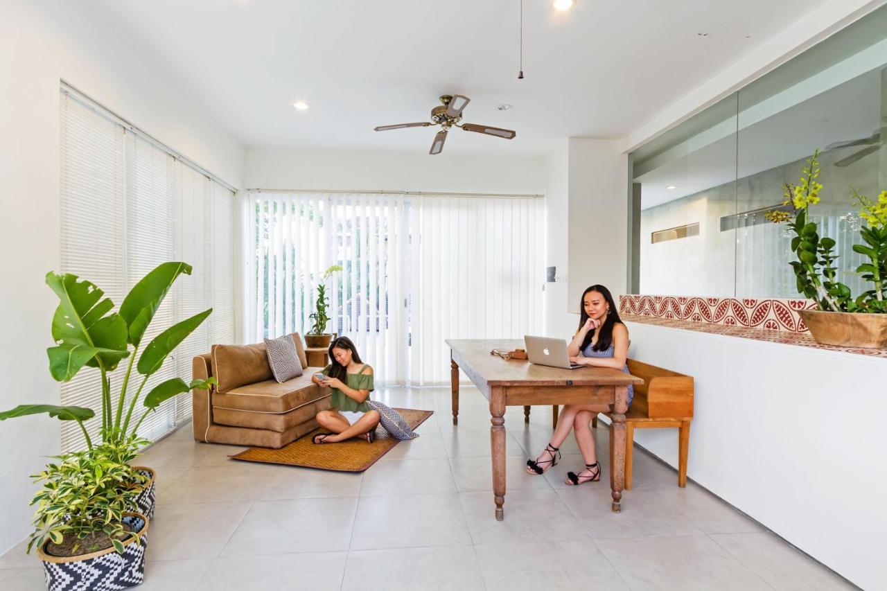 Seruni Guest House Denpasar Zewnętrze zdjęcie