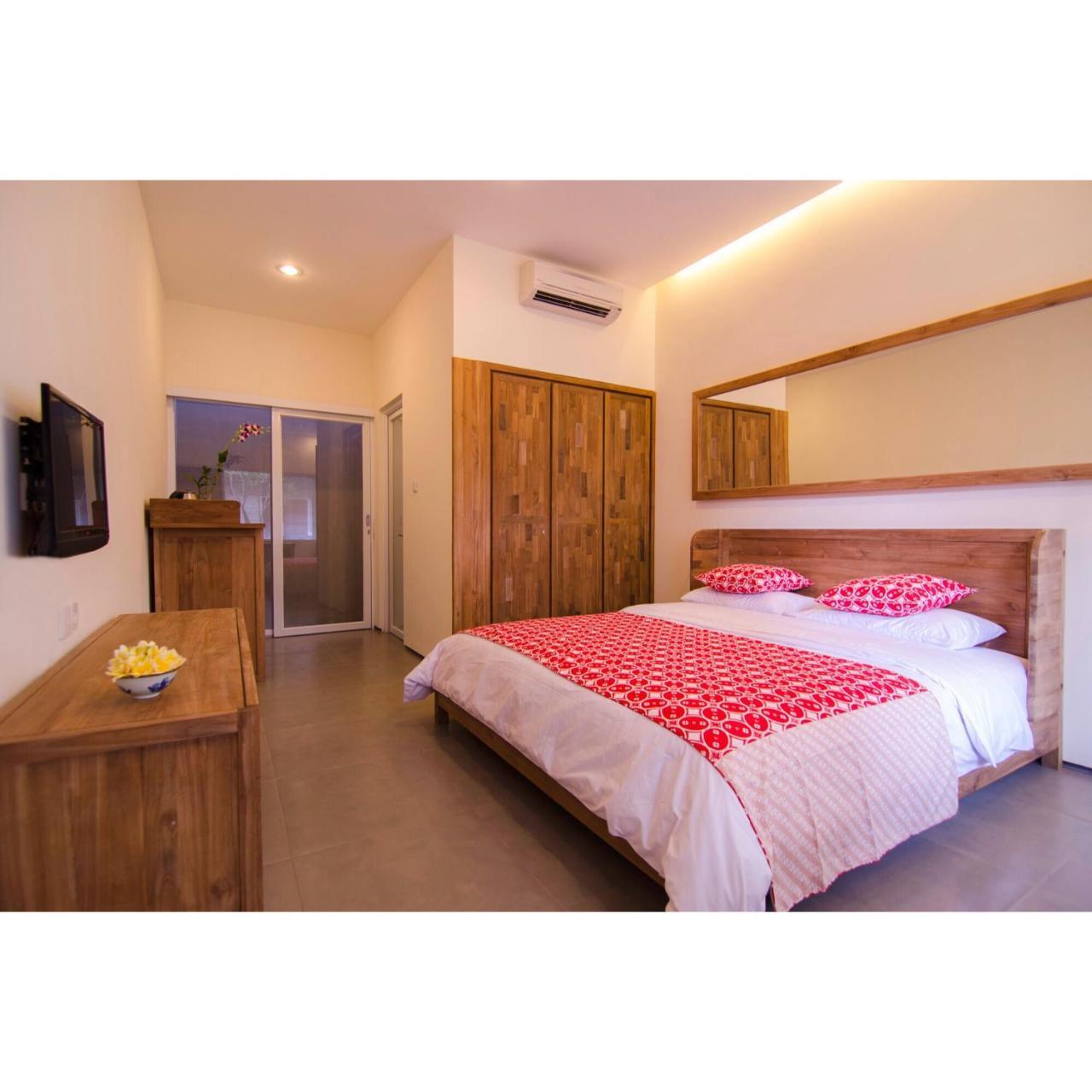 Seruni Guest House Denpasar Zewnętrze zdjęcie